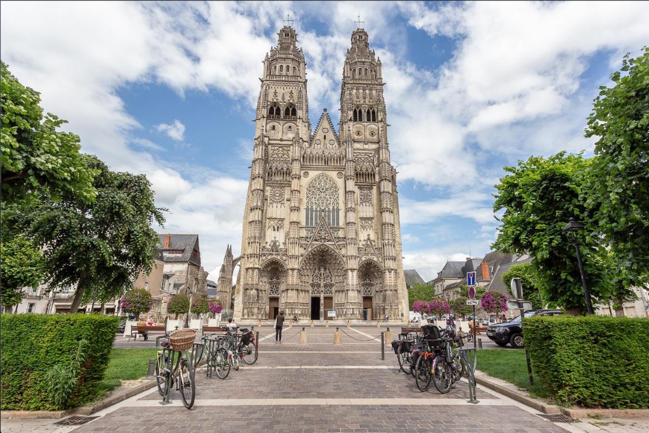 Le Carpe Diem Tours Eksteriør billede
